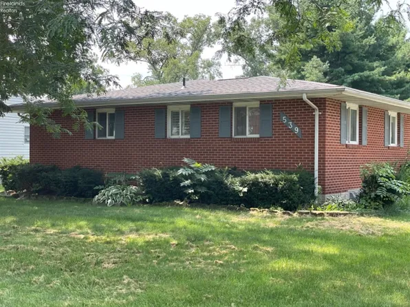 539 Berlin Rd, Huron, OH 44839