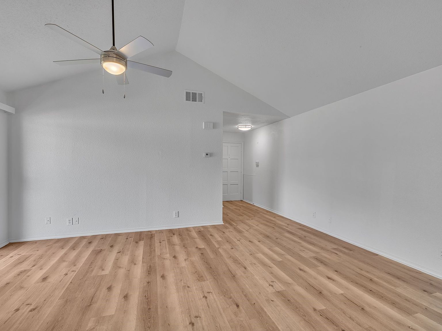 6026 Stoneybrook Dr, Fort Worth, TX 76112 MLS 20621201 Zillow