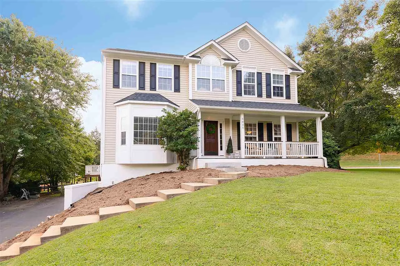 3035 Magnolia Bnd photo 1