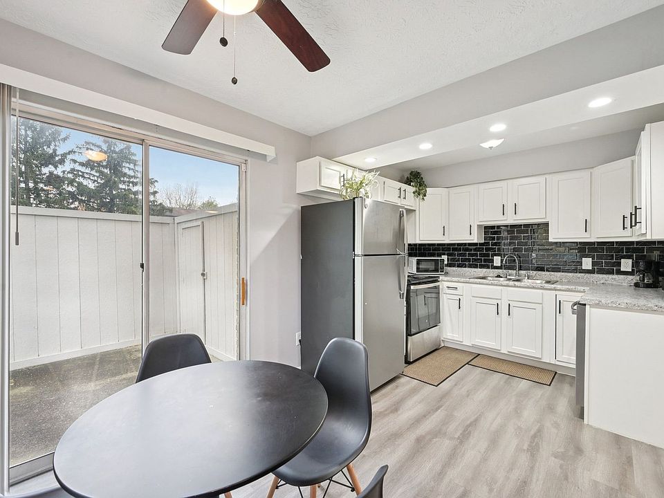 1st image of 1911 Kendall Pl #202