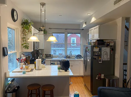 44 Mozart St #2 Photo 1