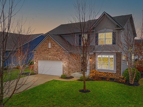 2nd image of 15760 Barnard Dr