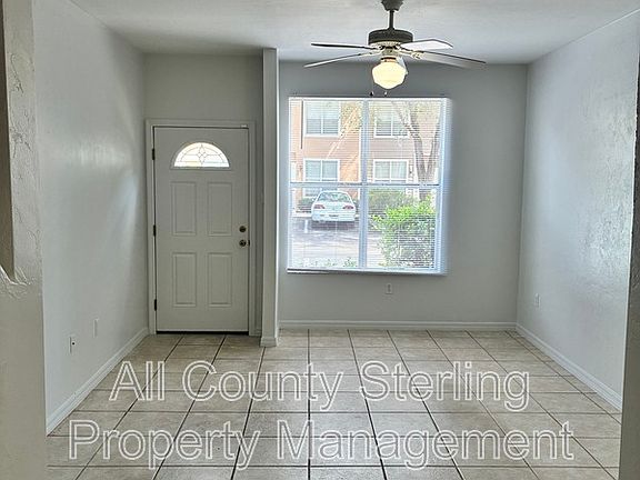 2nd image of 4415 SW 34th St APT 304