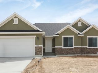 671 S 860 E, Springville, UT 84660