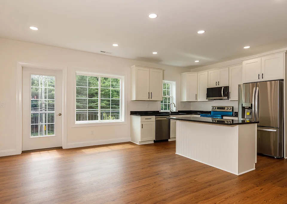 150 State Rd E #7