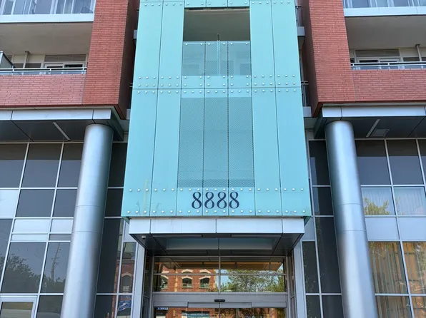 8888 Yonge St N #210, Richmond Hill, ON L4C 5V6