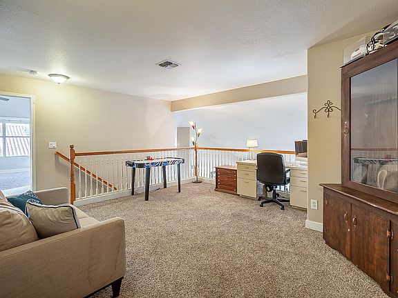 4th image of 8724 W Betty Elyse Ln