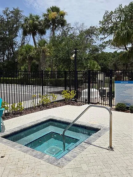 8821 Walnut Gable Ct — Photo 33