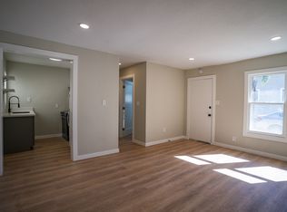 4155 Elm Ave, Long Beach, CA 90807