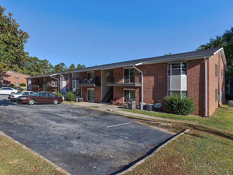 River Ridge Apartments — Photo 18