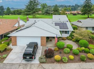 10115 SW Century Oak Dr, Tigard, OR 97224