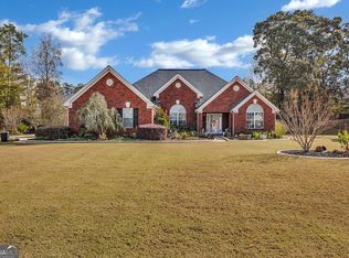 12854 N Hill Ct, Hampton, GA 30228