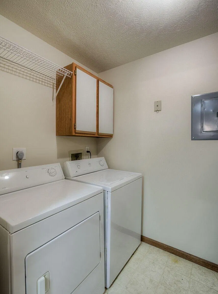 1 bed, 753 sqft, $1,320 — Photo 1