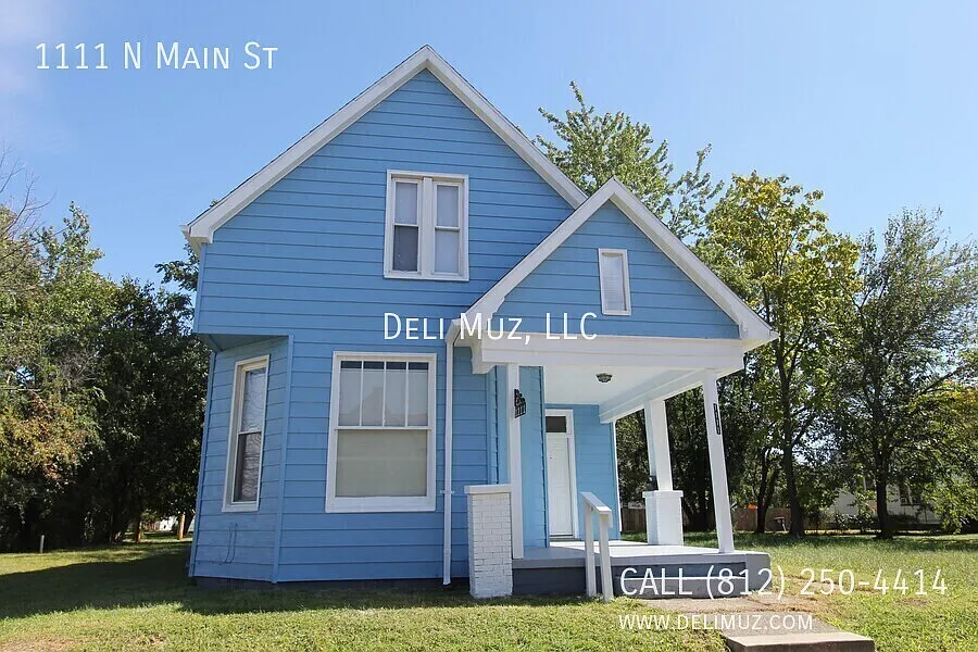 1111 N Main St