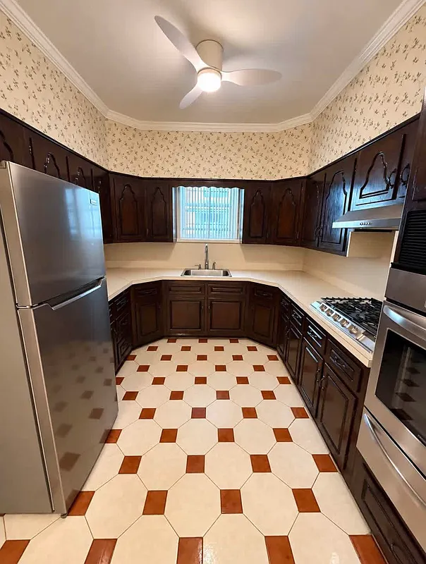 1120 71st Street 1