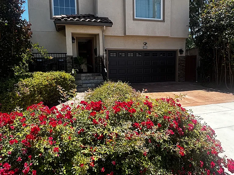 840 Civic Center Dr — Photo 1