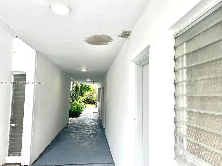9159 SW 77th Ave #113 — Photo 13