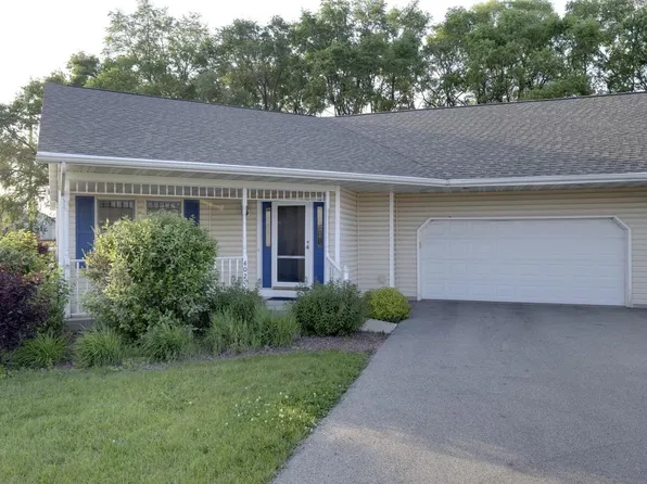 1180 Bloomingfield Drive, Whitewater, WI 53190