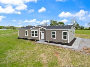 3999 E Curby Rd, Leavenworth, IN 47137