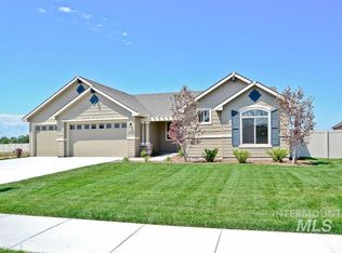 3043 W San Remo Dr, Meridian, ID 83646