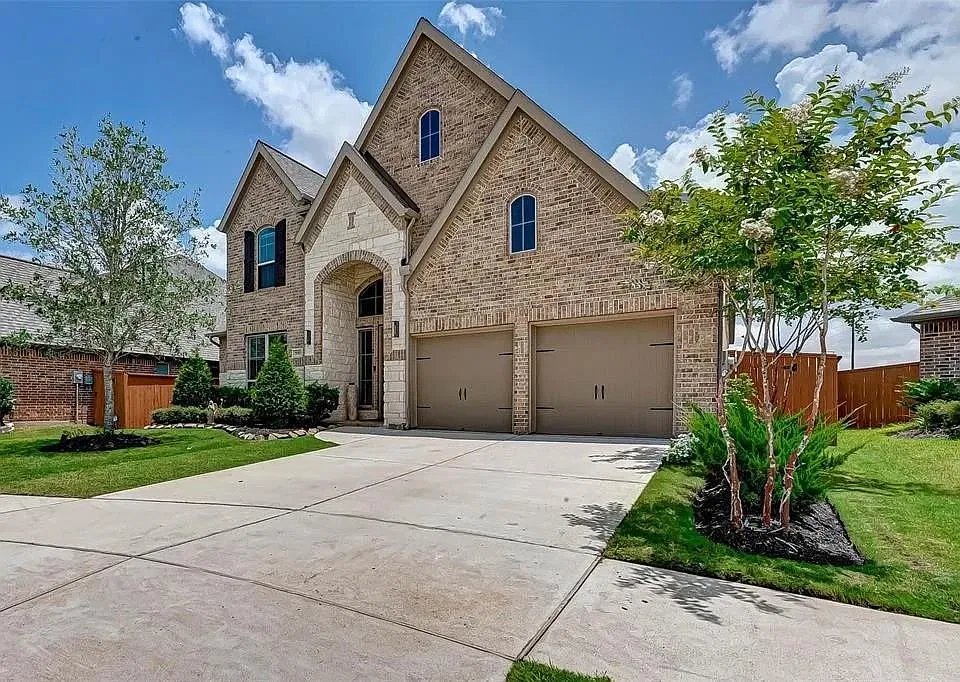 11123 Lowthorpe Ln