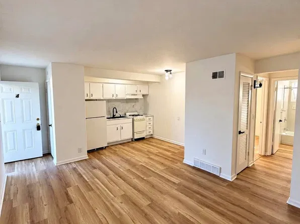 1014 N 48th Ave Floor 1, Omaha, NE 68132
