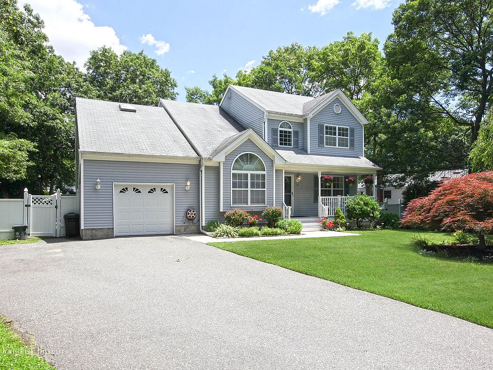 1st image of 45 Sharon Dr