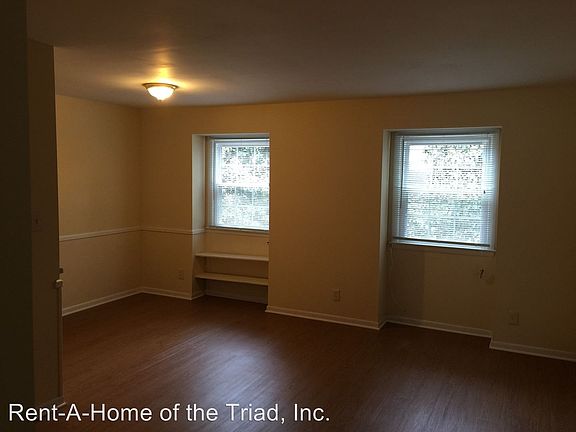 3rd image of 753 Chestnut St APT D