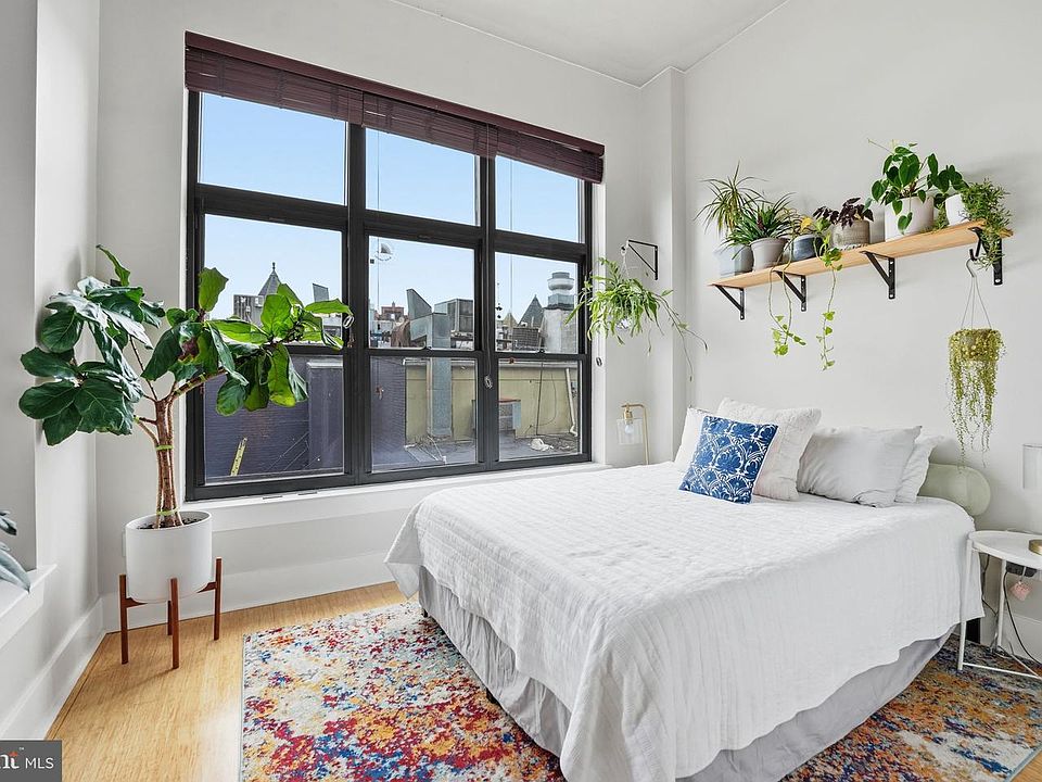 1st image of 2328 Champlain St NW APT 302