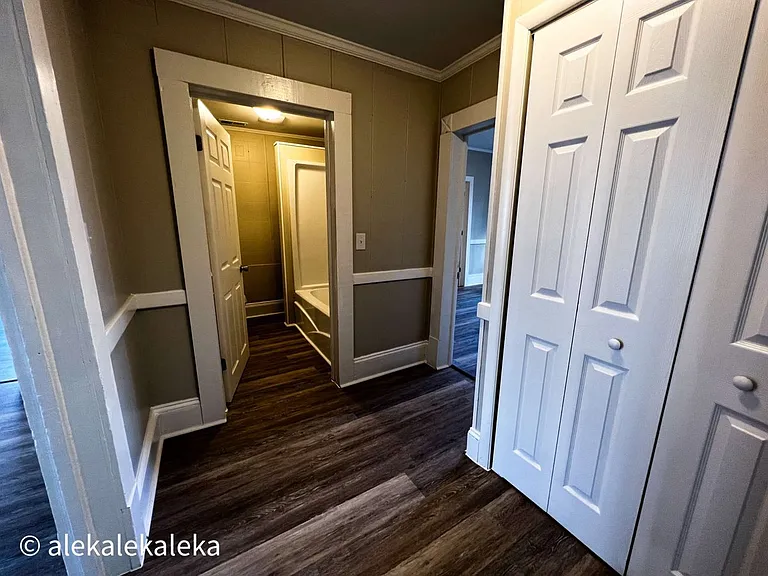 1113 W Webb Ave — Photo 11
