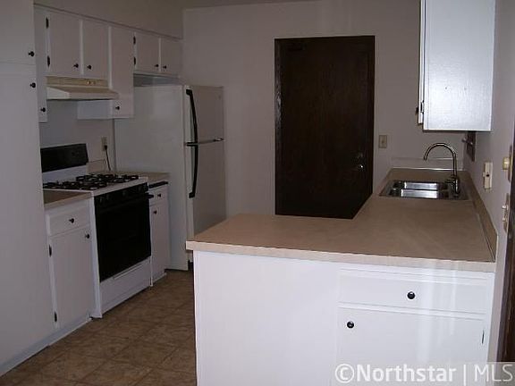4th image of 5941 131st St W