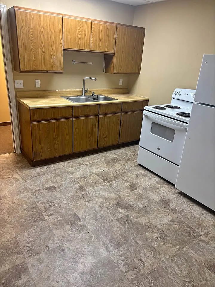 1 bed, $900 — Photo 2