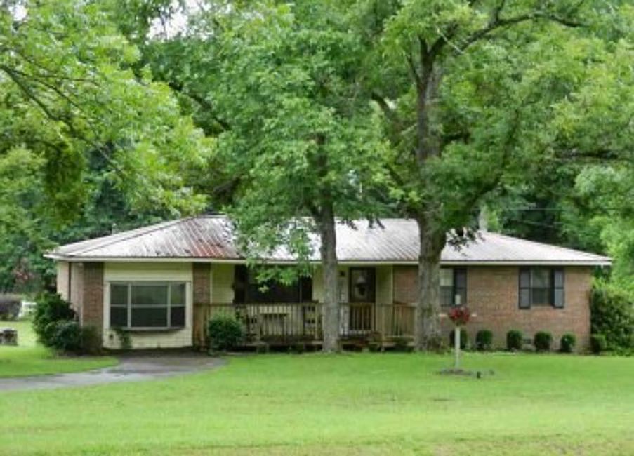 1st image of 1982 Wire Rd SE