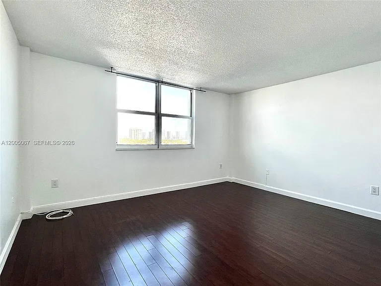 2841 NE 163rd St #1007 — Photo 15