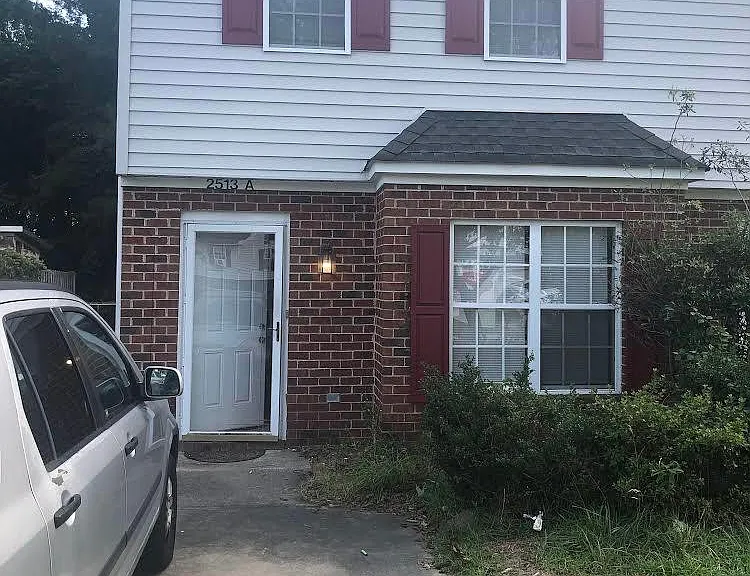 2513 Bluff View Ct #A — Photo 1