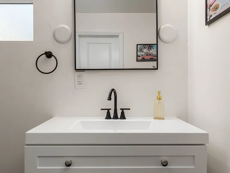 4880 Kane St — Photo 33