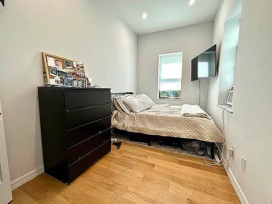 5th image of 132 W 15th St APT 3B