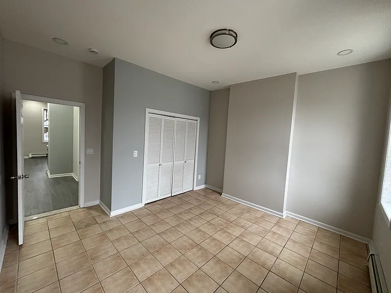 127-129 Fulton St #1 — Photo 18