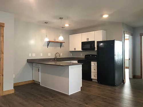 202 W Main Ave #J Photo 1