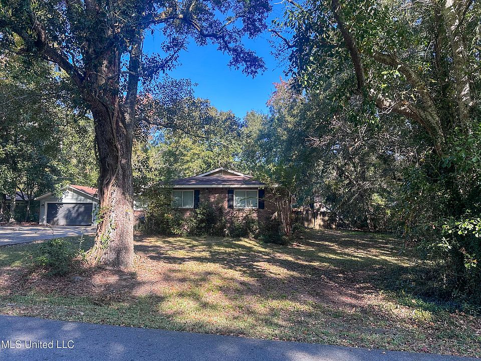2nd image of 9500 Marina Ave