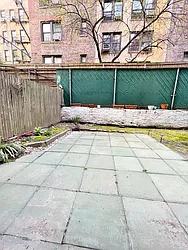 Rented by Urban Real Estate Inc