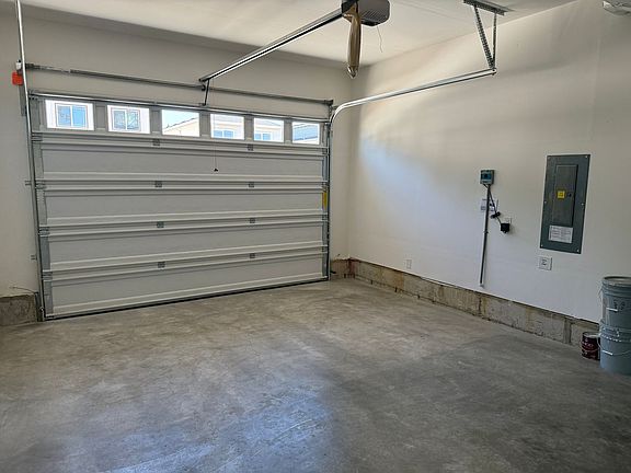 5th image of 9702 NE 29th Ave