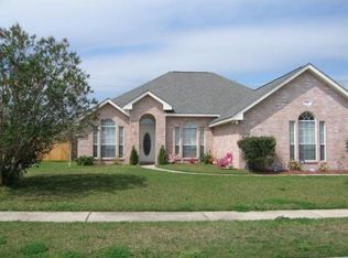 280 Oak Point Dr, La Place, LA 70068