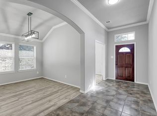 2518 Riverway Dr, Conroe, TX 77304