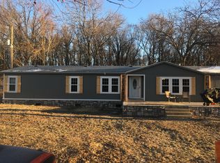 545 NW Cowan Ave, Gentry, AR 72734