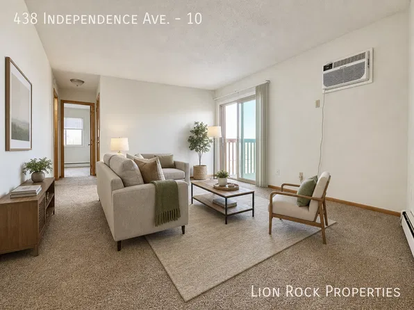 438 Independence Ave N #10, Champlin, MN 55316