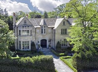 6 Indian Hill Rd, Winnetka, IL 60093