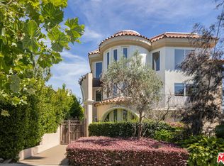 2922 Montana Ave APT B, Santa Monica, CA 90403