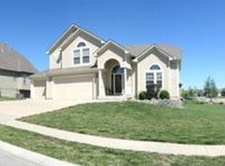 1510 Cove Dr, Raymore, MO 64083