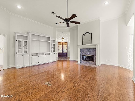 5th image of 513 Kensington Dr